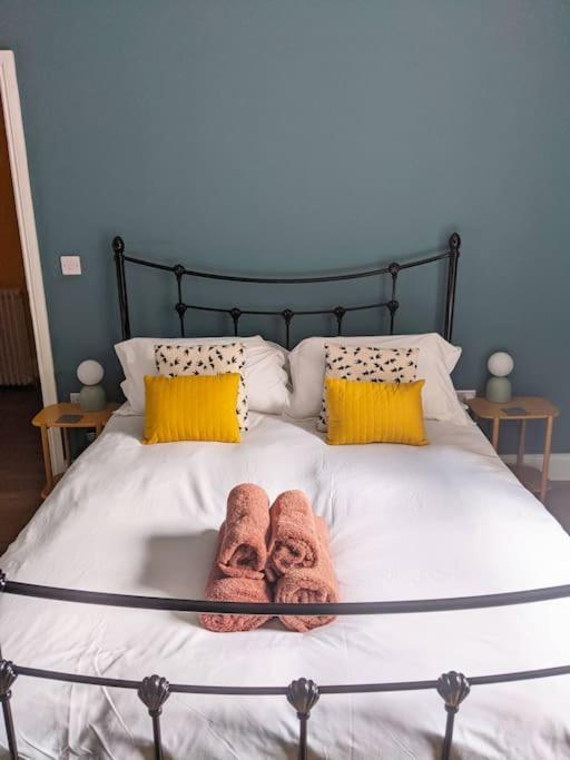 Stylish And Colourful Flat Minutes From The Beach มาร์เกท ภายนอก รูปภาพ